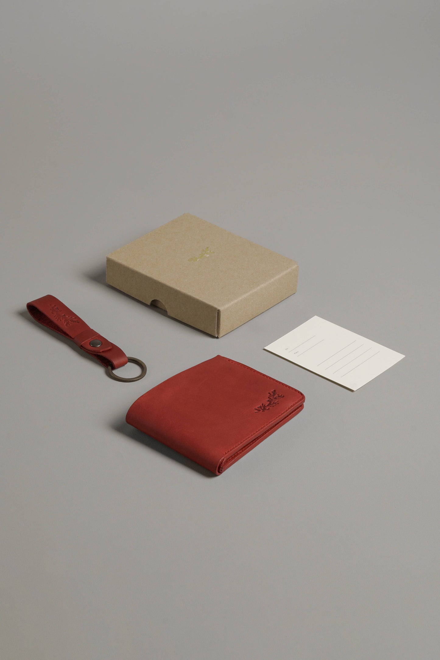Bifold + Keychain Gift Set