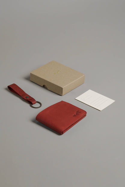 Bifold + Keychain Gift Set
