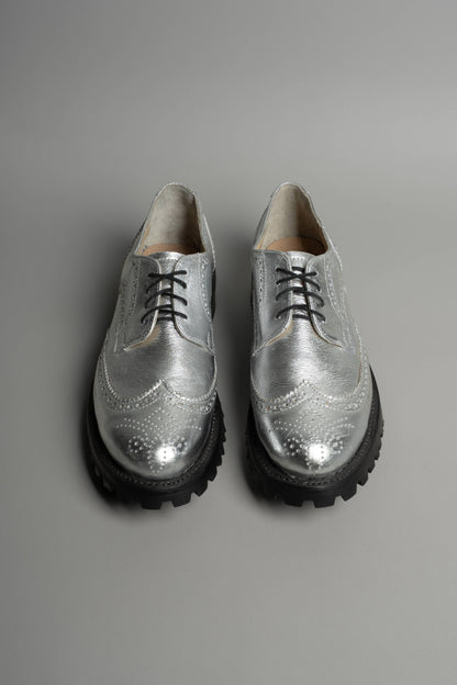 Iustitia Wingtip