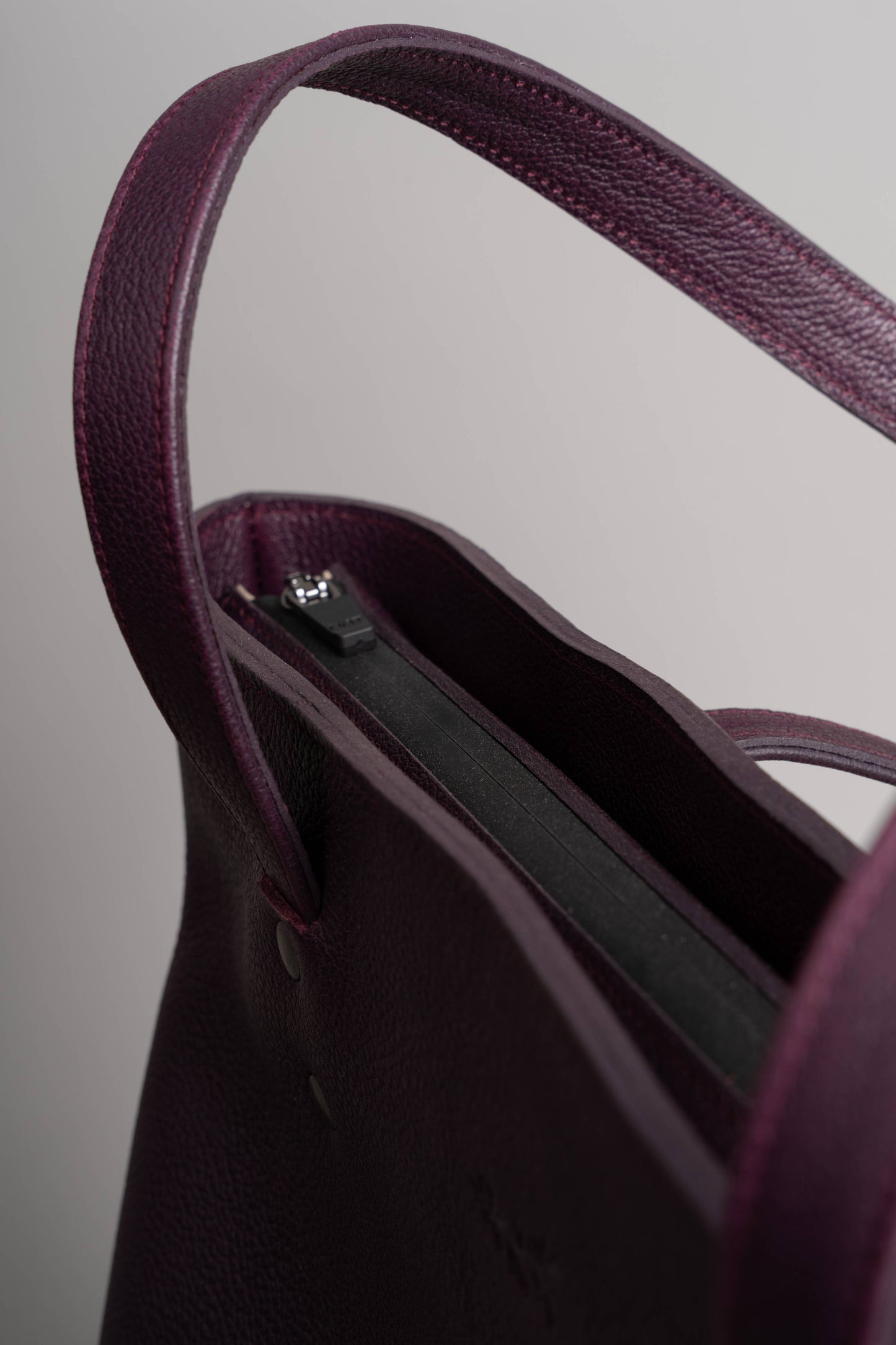 Shapeless Tote Pro