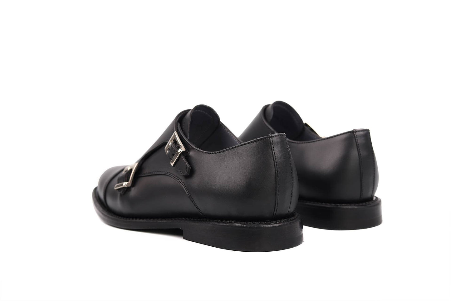 Captoe Monkstrap de piel color negro — vista posterior — Miles & Louie