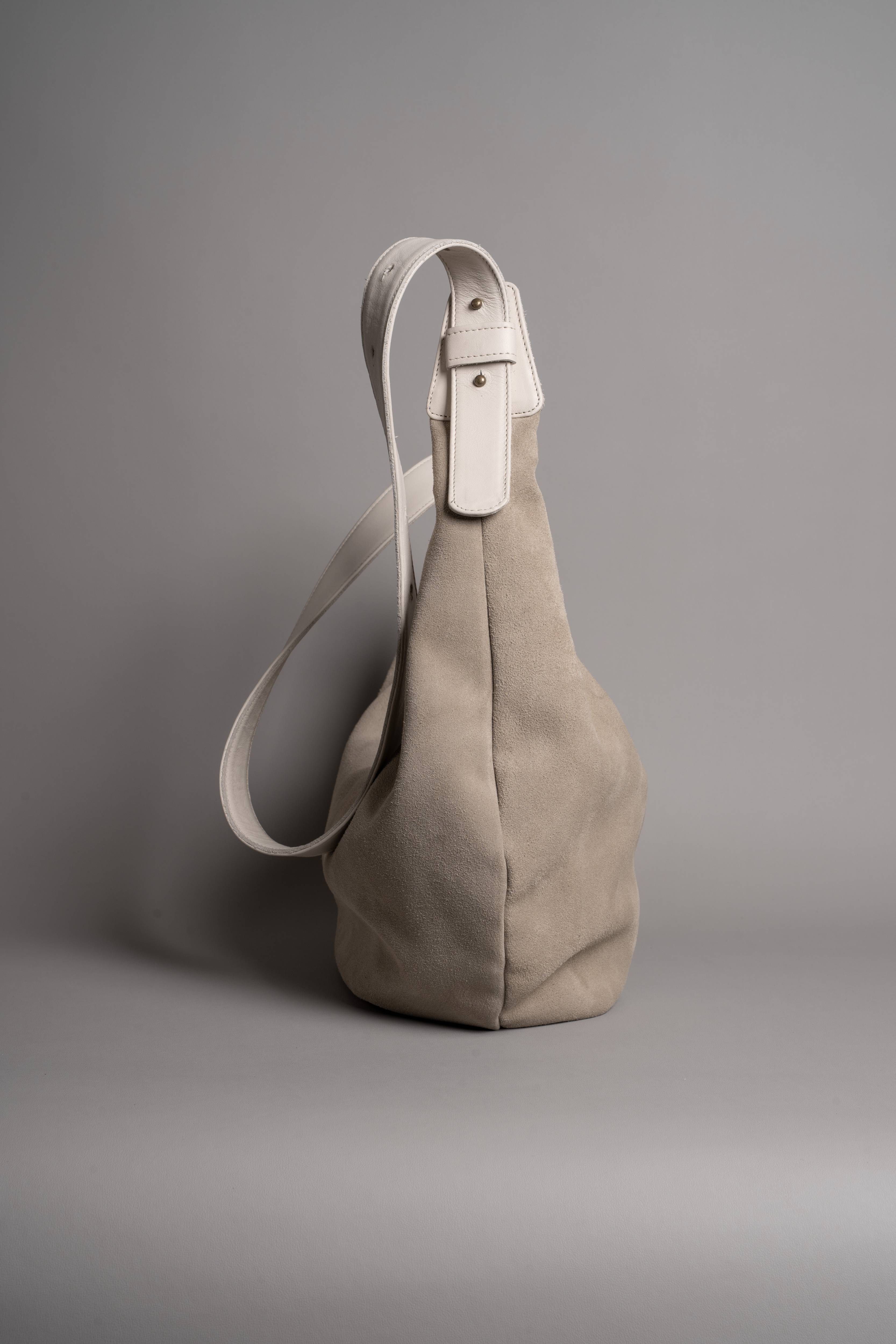 Jiyu Hobo Bag
